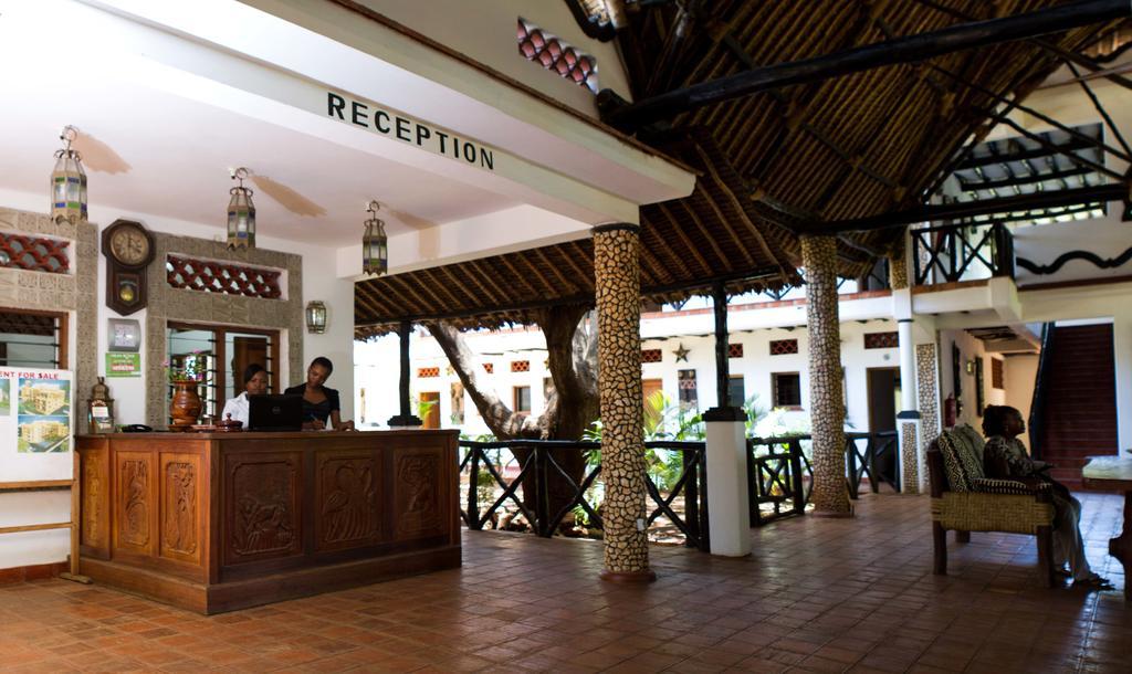 Mangro Hotel Diani Beach Kültér fotó