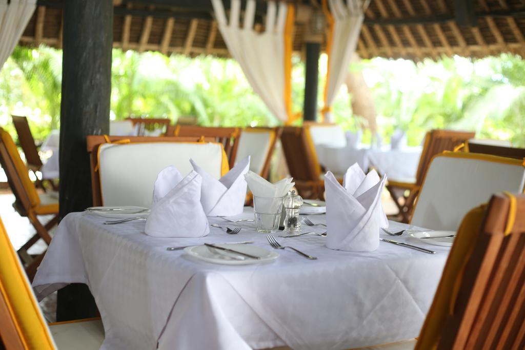 Mangro Hotel Diani Beach Kültér fotó